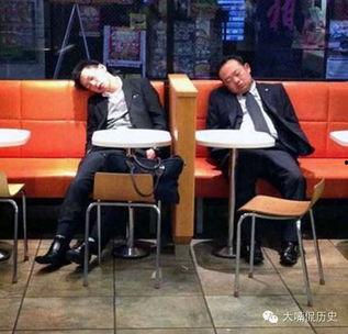 日韩上班族喝酒视频,上班族饮酒背后的社交法则