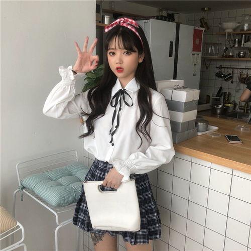 日韩学生女衬衫视频网站,女学生衬衫时尚潮流盘点